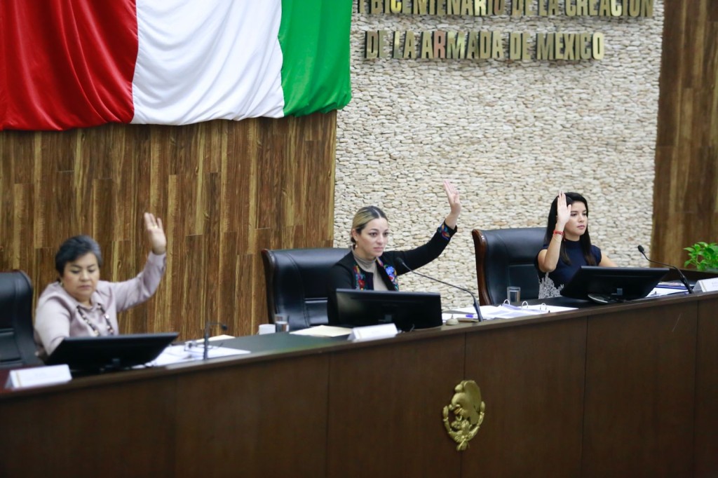 Aprueba Congreso otorgar el Reconocimiento al M&eacute;dico del A&ntilde;o 2026 a Arsenio Hern&aacute;ndez Flota