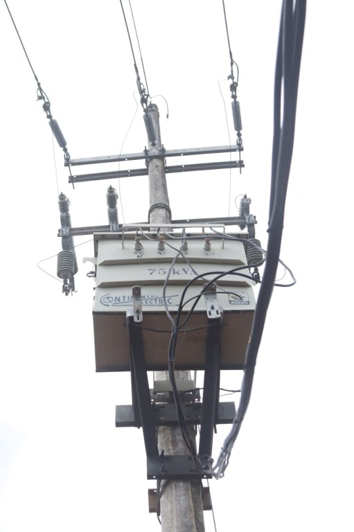 Modernizan c&aacute;rcamo de agua potable en la calle 47 de Tizim&iacute;n