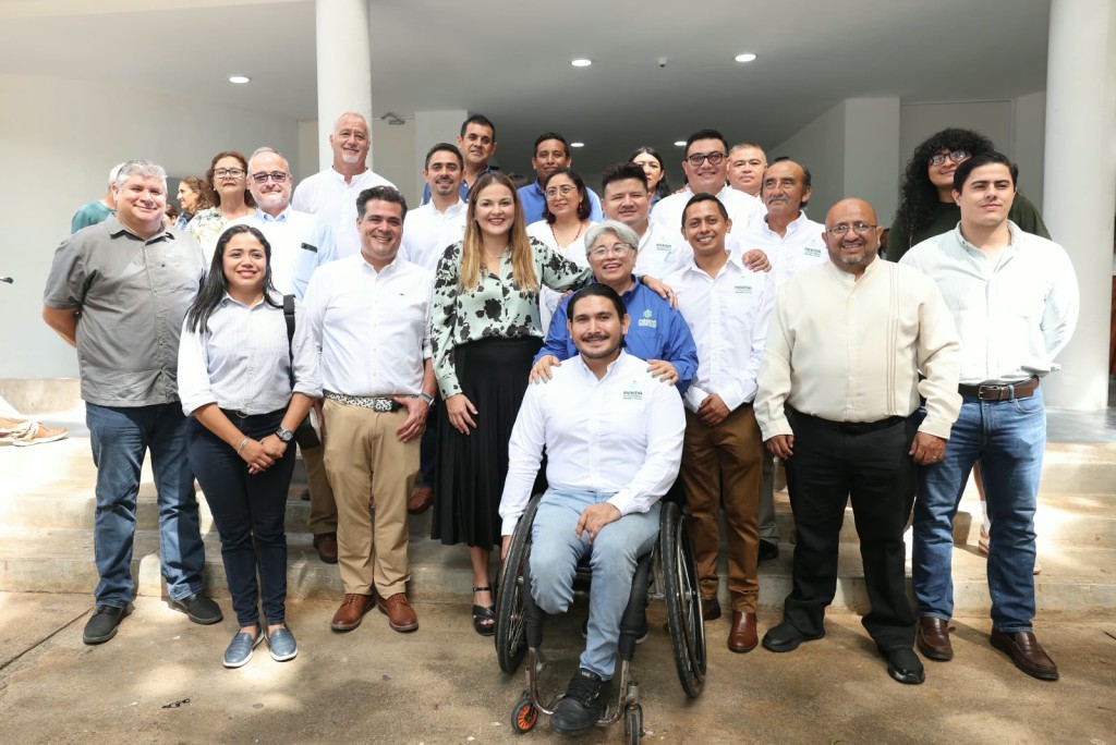 Encabeza Cecilia Patr&oacute;n encuentro de ciudades por el comercio justo