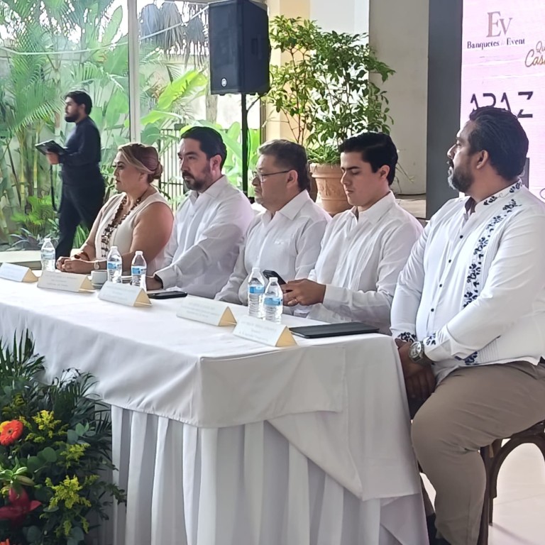 Buscan formalizar los servicios de meseros y prestadores de servicios bajo una nueva agrupaci&oacute;n