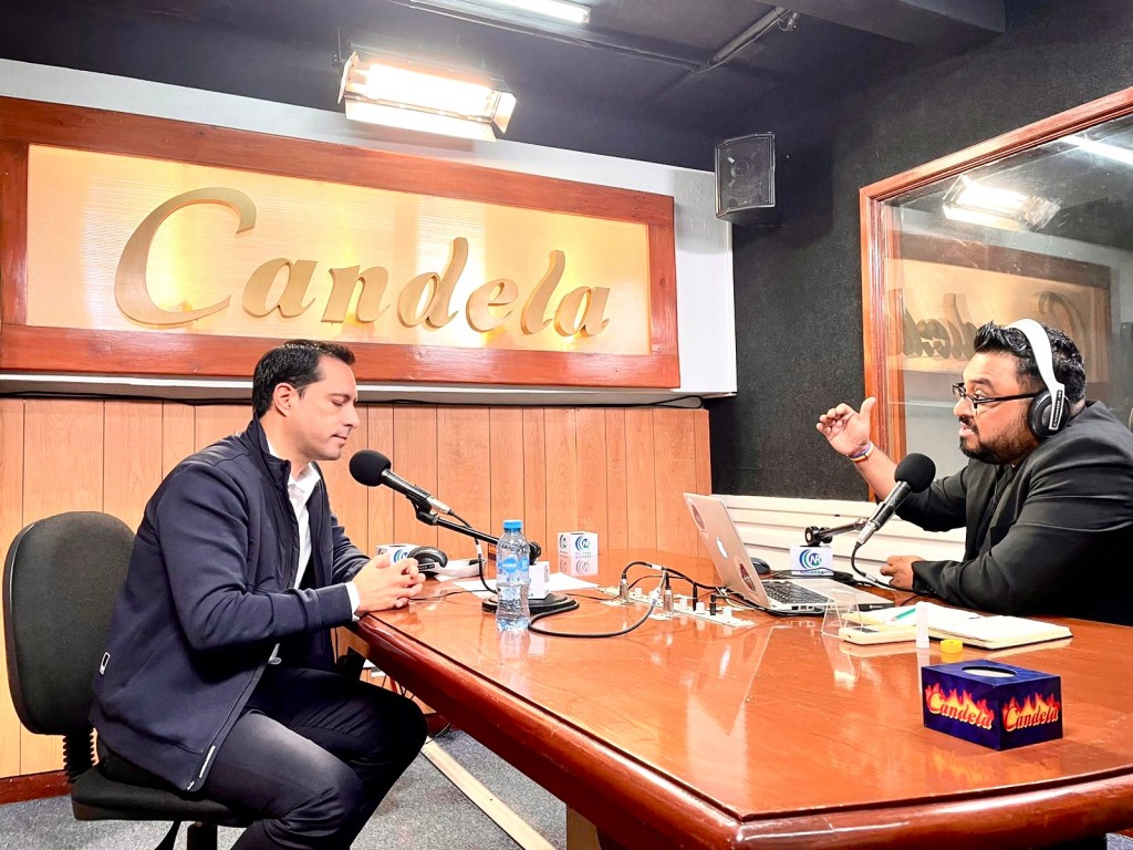 Entrevista por Humberto Castañeda a Mauricio Vila