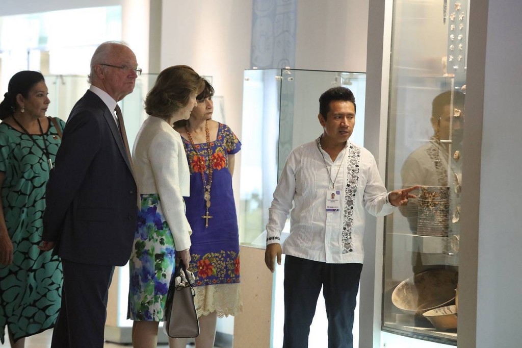 Reyes de Suecia finalizan visita a Yucatán con un recorrido por el Gran Museo del Mundo Maya