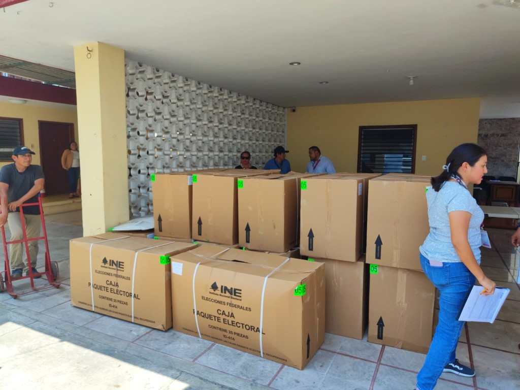 Recibe INE Yucatán documentación y material electoral para la jornada del 02 de junio