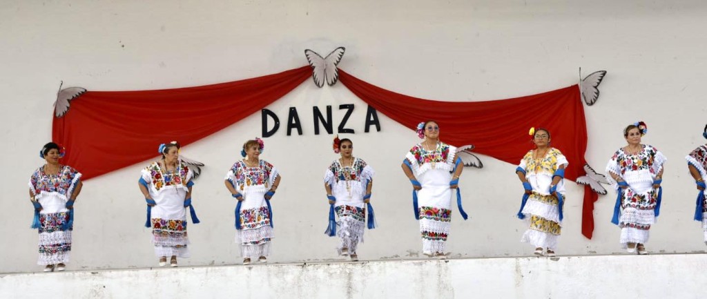 Los alumnos de la Casa de la Cultura de Tizimín dieron muestra de su talento en clausura de talleres