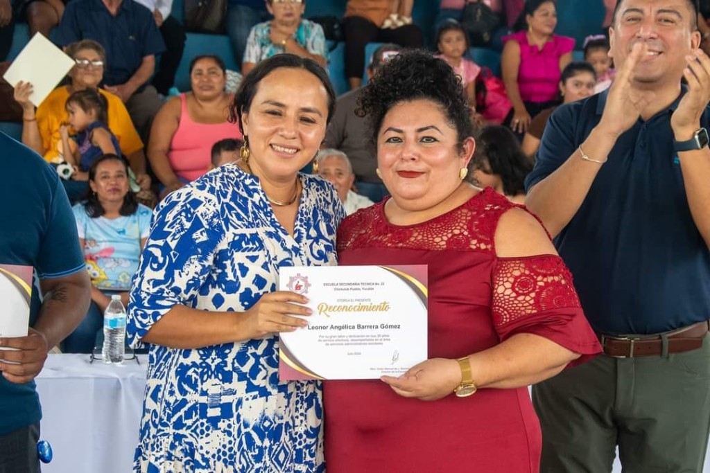 Realizan mejoras en la Secundaria Técnica #22 de Chicxulub Pueblo