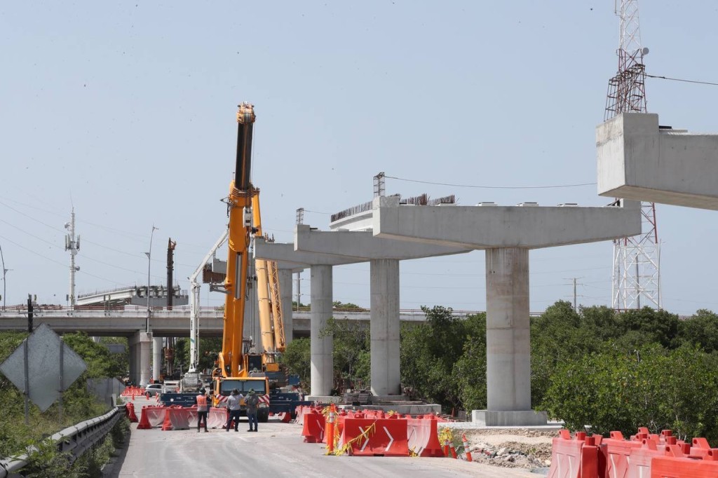 Construcción del Viaducto Elevado de Progreso avanza a buen ritmo