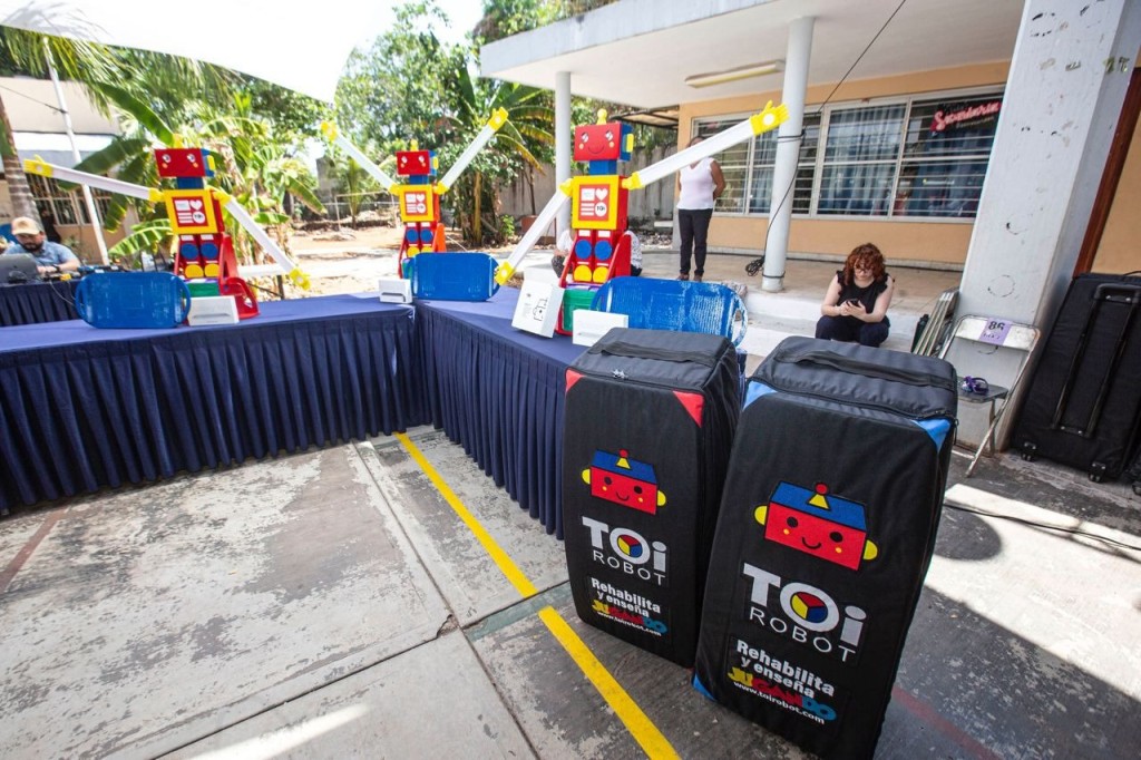 Refuerzan la estimulación sensorial en estudiantes de los Centros de Atención Múltiple