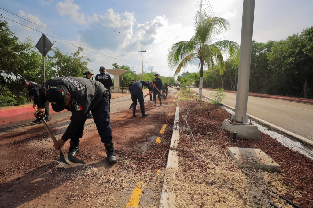 El Gobierno Federal coadyuva con la atención de afectaciones del huracán Milton en Yucatán