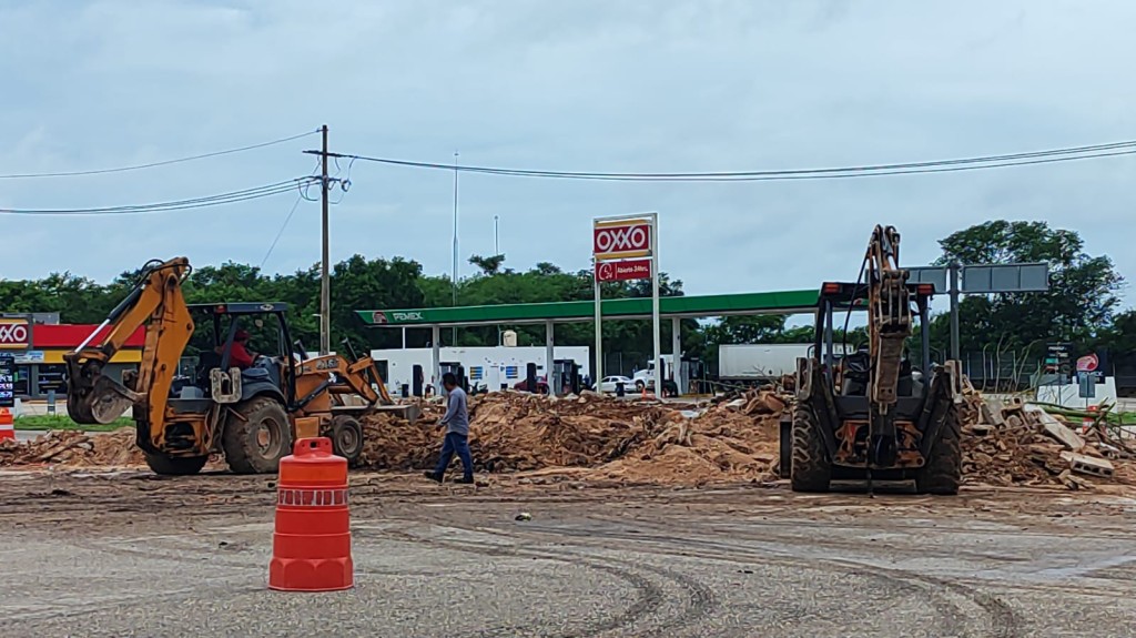 Demolición de glorieta de la entrada de Tizimín no es un capricho ni venganza política, afirmó el alcalde Adrián Quiroz