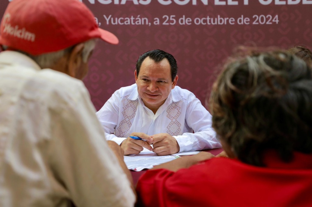 Sistema de riego para el campo y un implante auditivo fueron parte de las peticiones de la primera audiencia con el pueblo