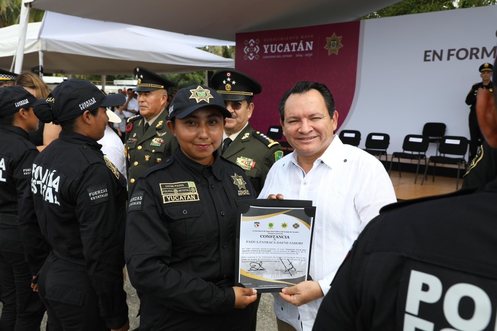 Huacho se compromete con la creación de la universidad de la seguridad en Yucatán