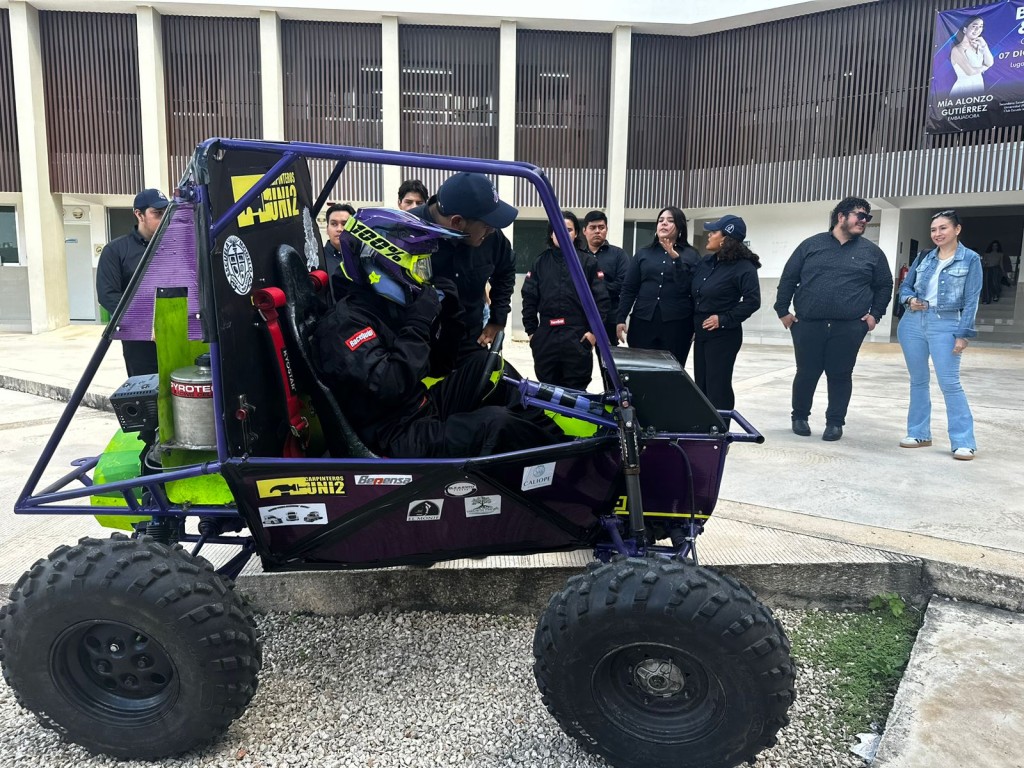 Alumnos de la Universidad Modelo participarán en una competencia nacional de Ingeniería Automotriz