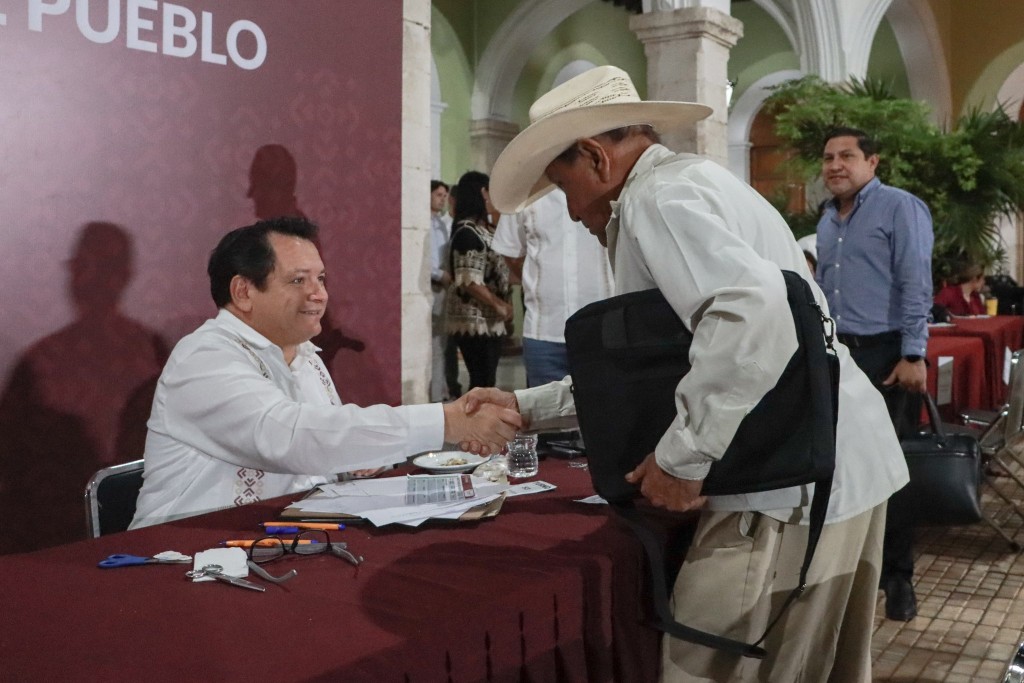 Con el inicio de los trabajos preliminares de dragado, Díaz Mena celebra los cien días de su gobierno