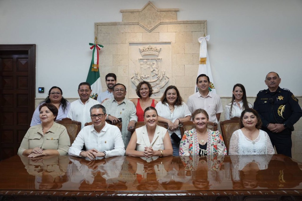 Firman Ayuntamiento de Mérida y UADY convenio de protección de niñas, niños y adolescentes