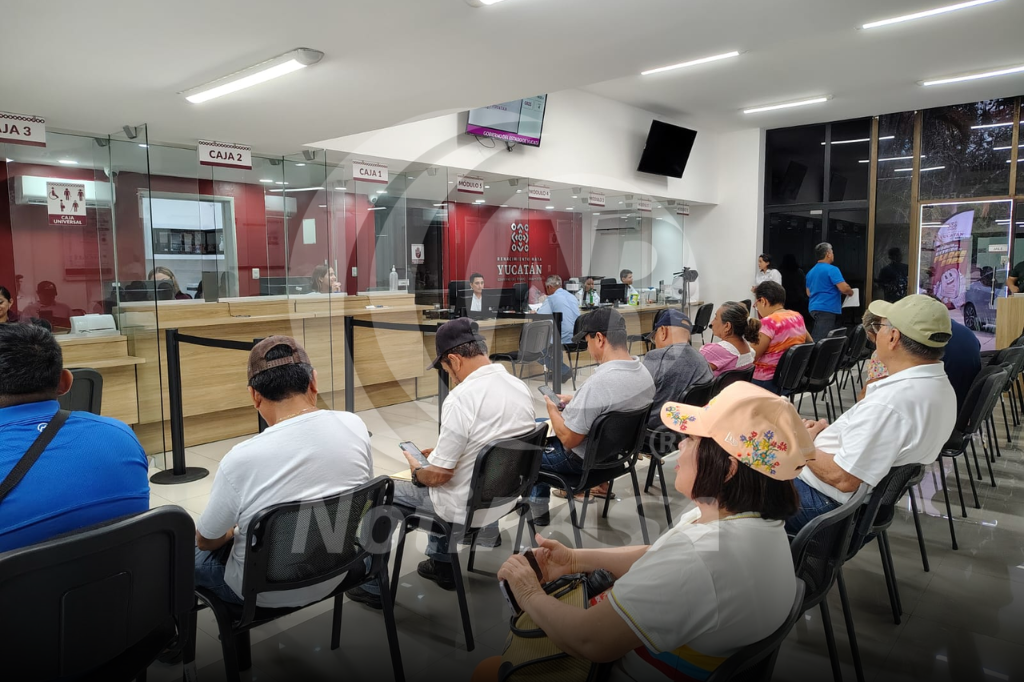 1 Inicia reemplacamiento en Tizimín, con buena afluencia