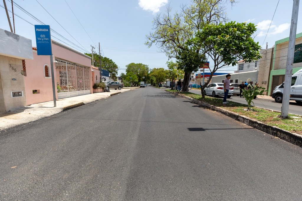 Supervisa Cecilia Patrón el operativo Calle por Calle, en el poniente de la ciudad