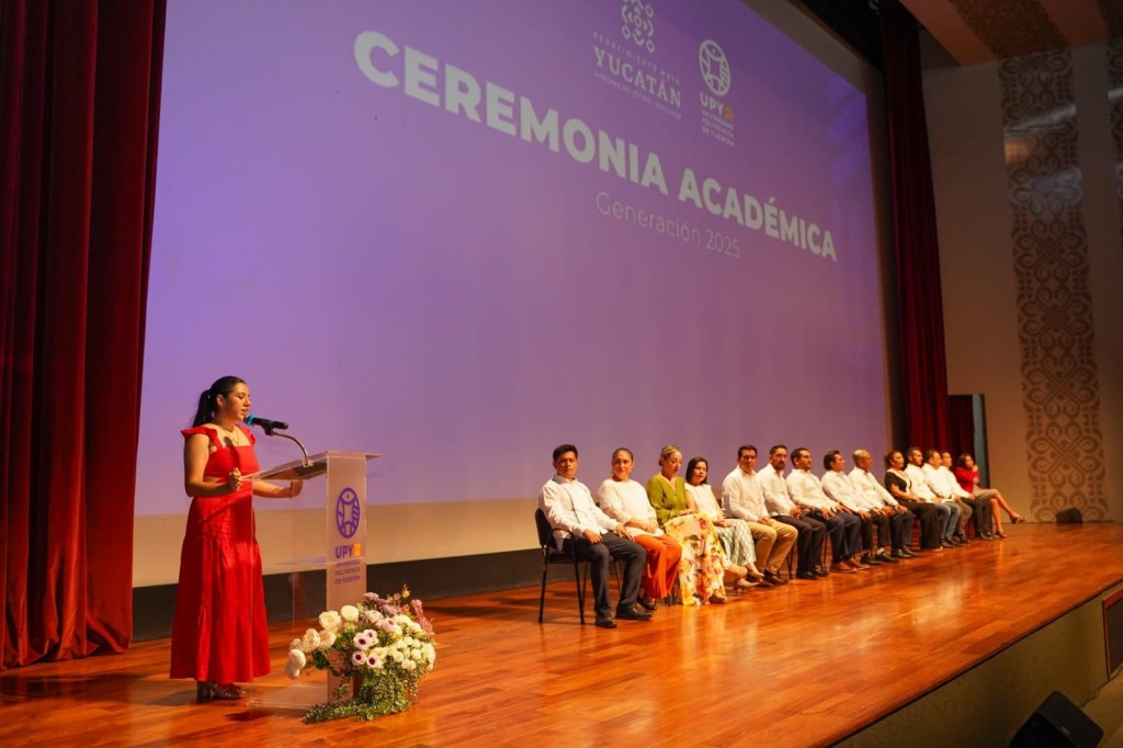 1 Egresa de la UPY nueva generación de talento tecnológico