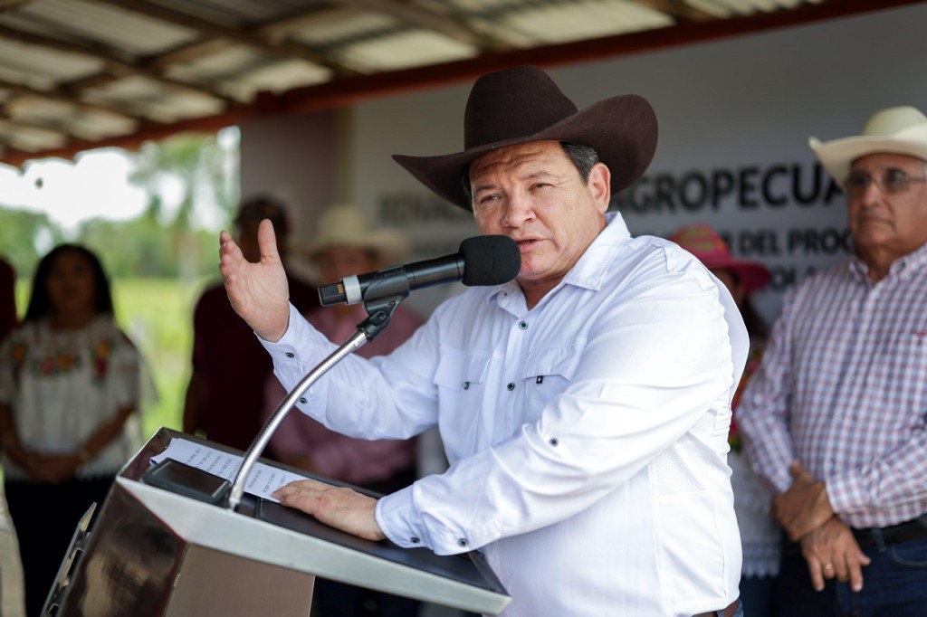 Tendrán riego todo el año con energía solar productores de Sucilá