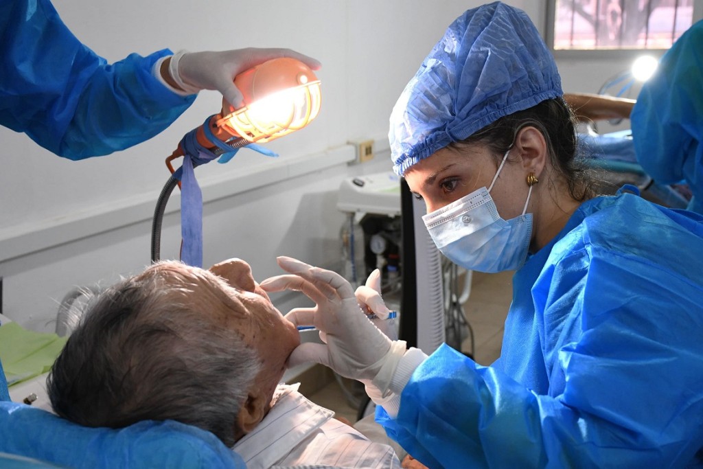 Acercan salud bucal gratuita a San José Tzal y comisarías vecinas