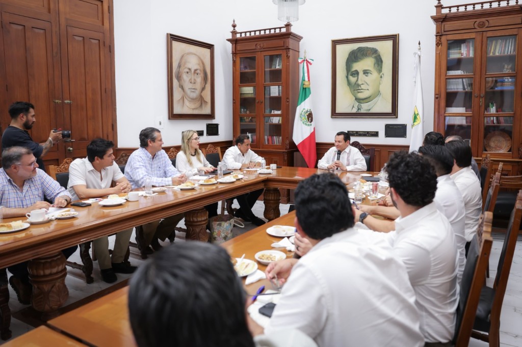 Transformar el transporte es tarea de todas y todos: Díaz Mena