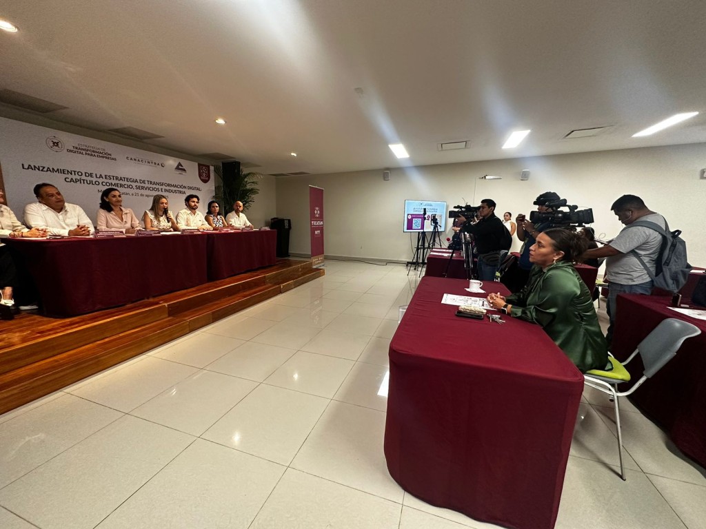 1 Comprometida la AMEES con apoyar la digitalización de las empresas