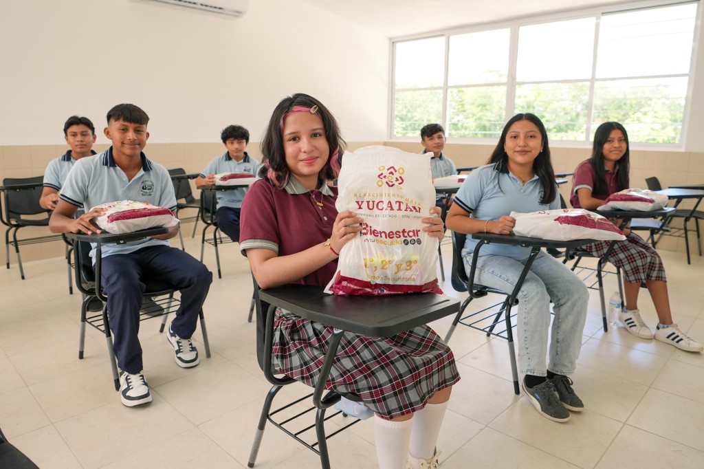 2 Transforma escuelas de Yucatán Gobierno del Renacimiento Maya
