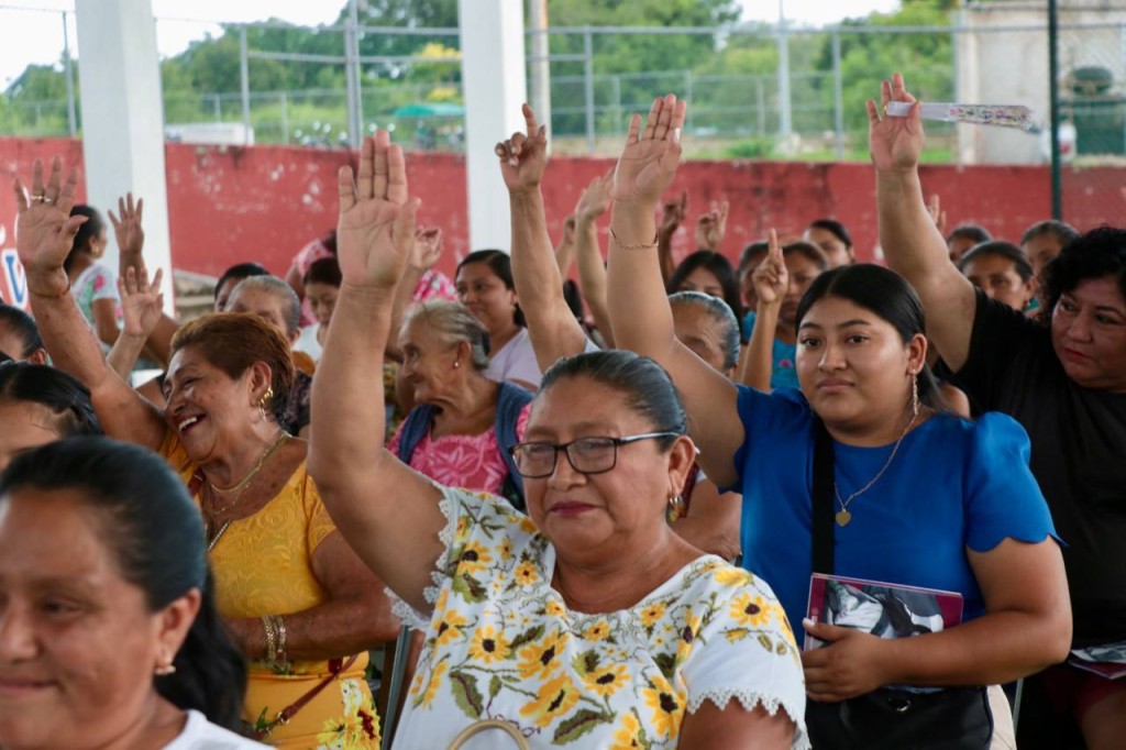 1 Promueve Semujeres instalación de comités en Centros Libre de Yucatán