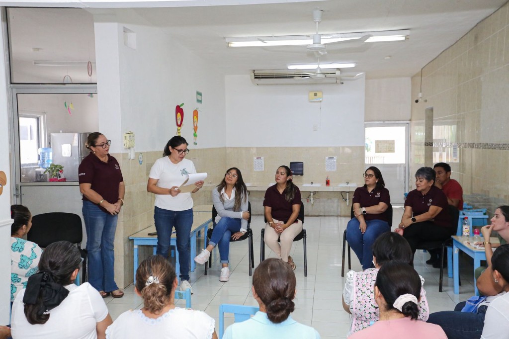 CAI 1 del Isstey fortalece preparación de su personal para el nuevo ciclo escolar