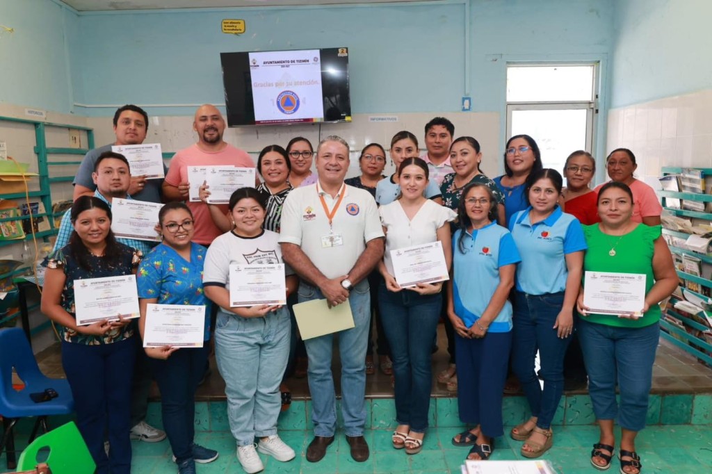 Siguen brindando cursos de primeros auxilios a personal educativo de Tizimín