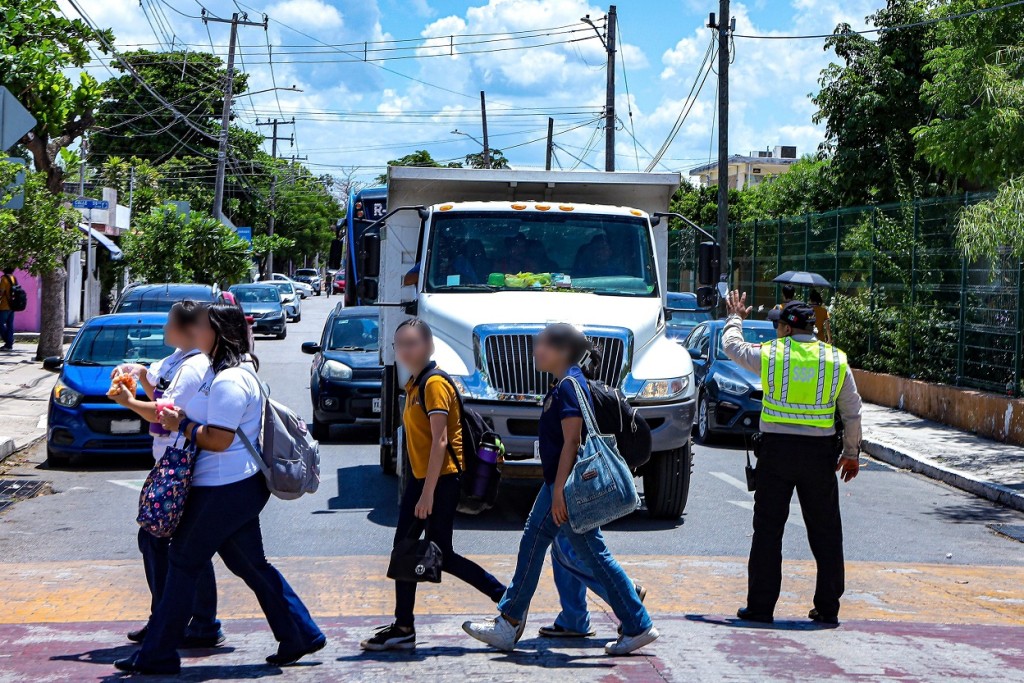 Redoblan medidas de seguridad vial ante el regreso a clases