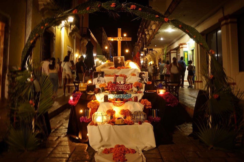 Invita gobierno de Campeche a los yucatecos a celebrar ahí el Hanal Pixán