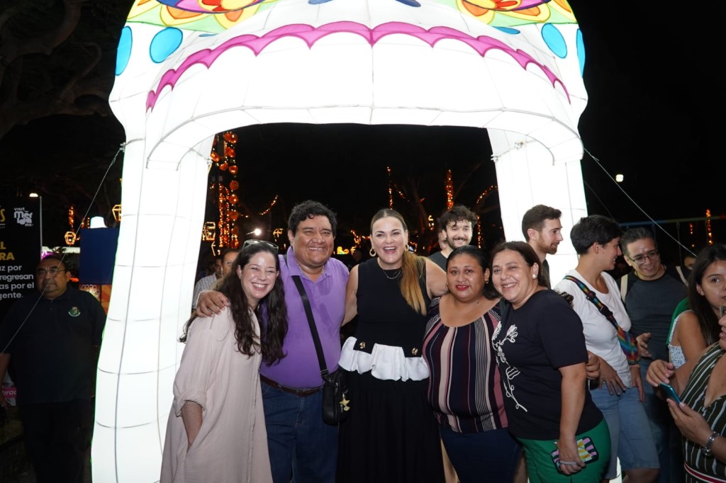 Inaugura alcaldesa Festival de las Ánimas 2025, ante más de 5 mil asistentes