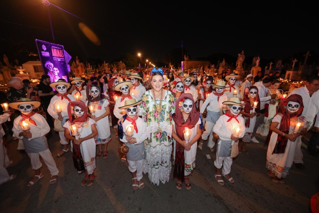 Paseo de las Ánimas de Mérida atrae a más de 90 mil asistentes y consolida la tradición de Día de Muertos