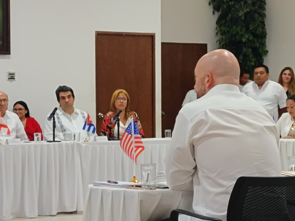 Realizan foro en Congreso para incluir a migrantes en las decisiones de gobierno