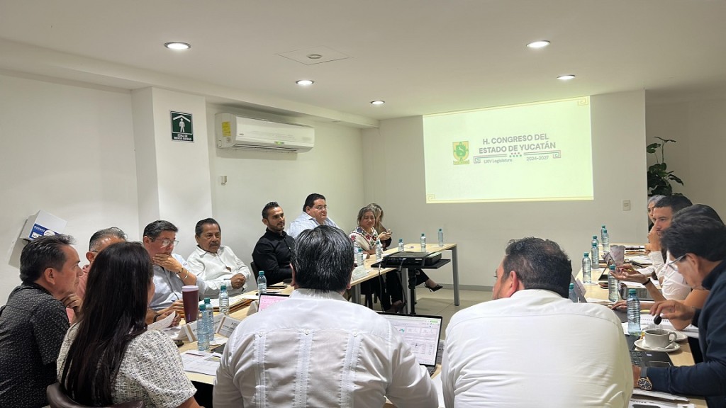 Avanza análisis del Paquete Fiscal 2026