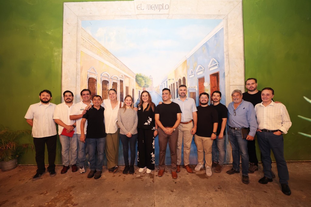 Dialoga Cecilia con comerciantes de La Mejorada para impulsar economía del Centro Histórico