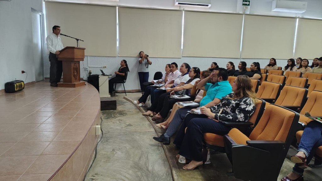 Presentan programas educativos en seis primarias de Tizimín