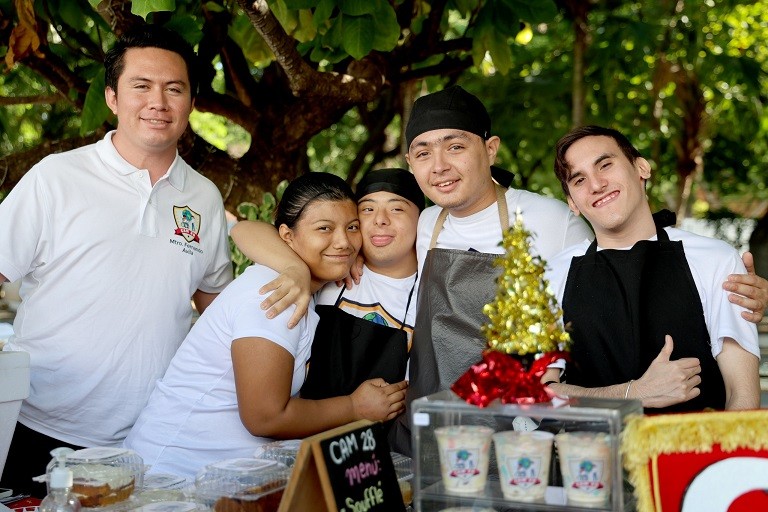 Expo CAM 2025 visibiliza el talento de estudiantes con discapacidad