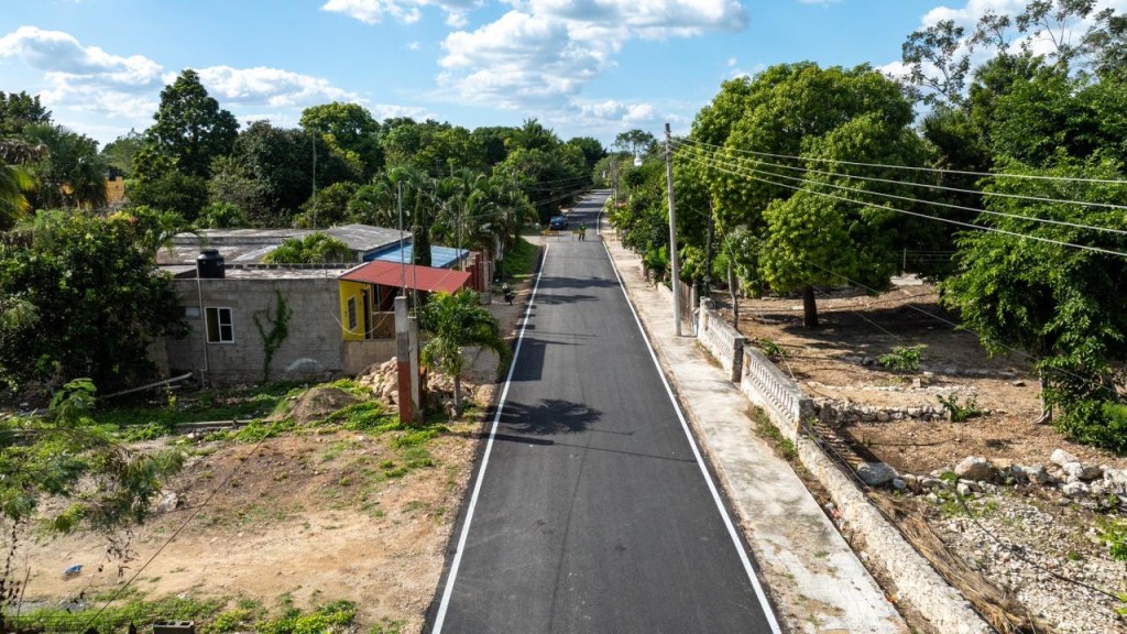 Plan Bienestar Yucat&aacute;n transforma calles en Muxupip