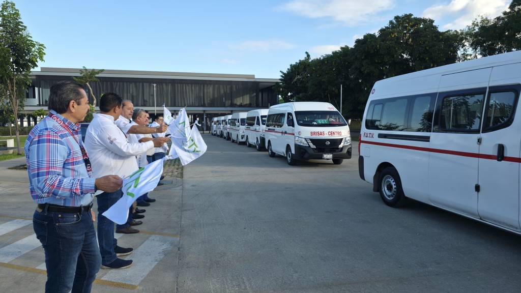 Inici&oacute; el cambio de unidades en el FUTV, con 14 veh&iacute;culos nuevos