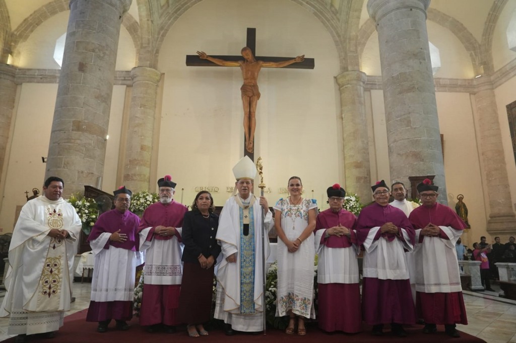Agradece Cecilia Patr&oacute;n a la comunidad por construir todos los d&iacute;as &ldquo;la siempre leal y solidaria M&eacute;rida&rdquo;.