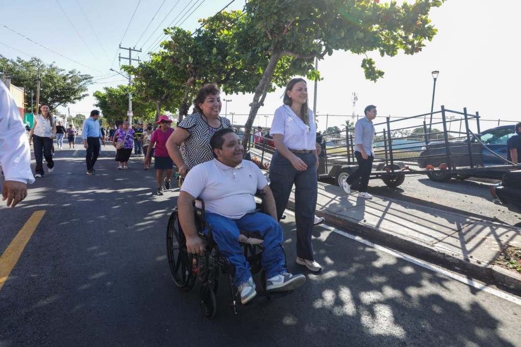 Intensa jornada de entrega de calles en M&eacute;rida