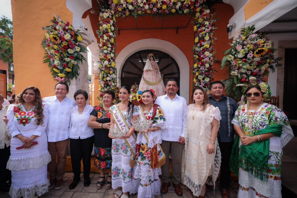 Gobernador impulsa tradiciones en Valladolid