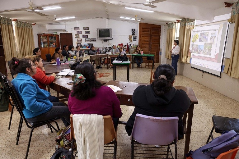 Convocan a m&aacute;s docentes a integrarse a la Agenda Estatal de Ingl&eacute;s