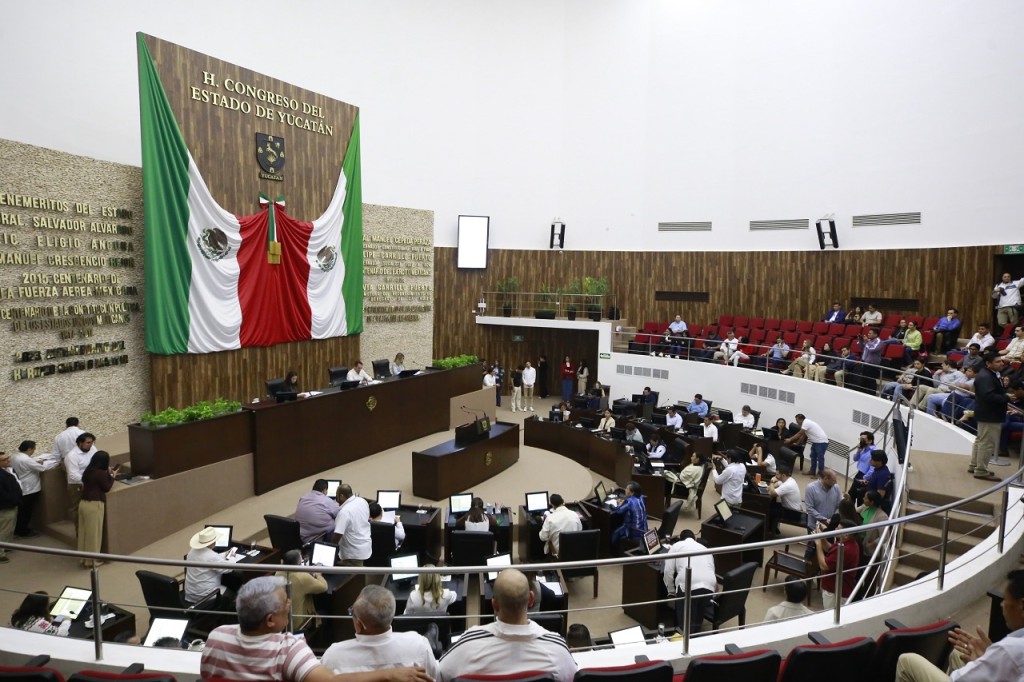 Aprueba Congreso acuerdo para la calendarizaci&oacute;n y desahogo de la Glosa del Primer Informe de Gobierno