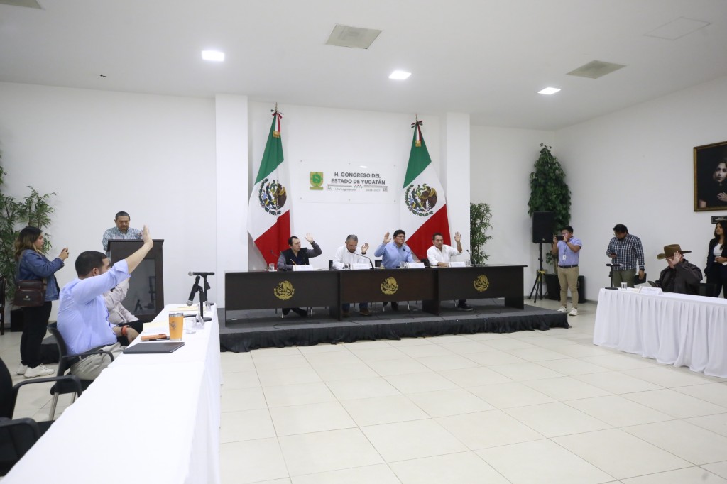 Distribuyen iniciativas en Comisi&oacute;n de Puntos Constitucionales y Gobernaci&oacute;n, para su an&aacute;lisis
