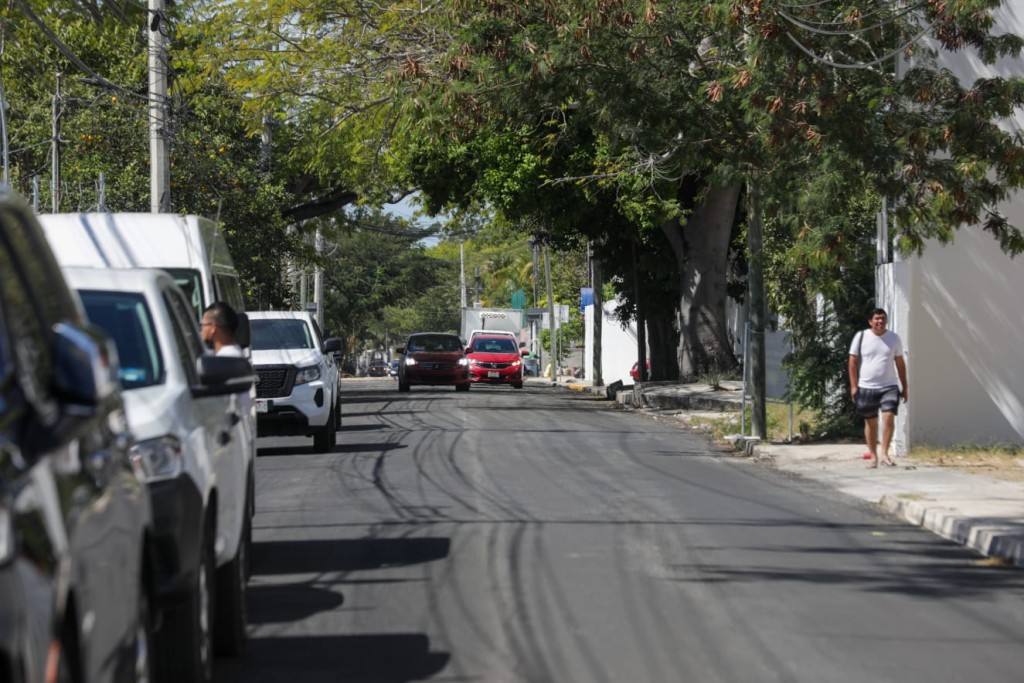 Entregan m&aacute;s de 11 km de calles repavimentadas en el poniente de la ciudad