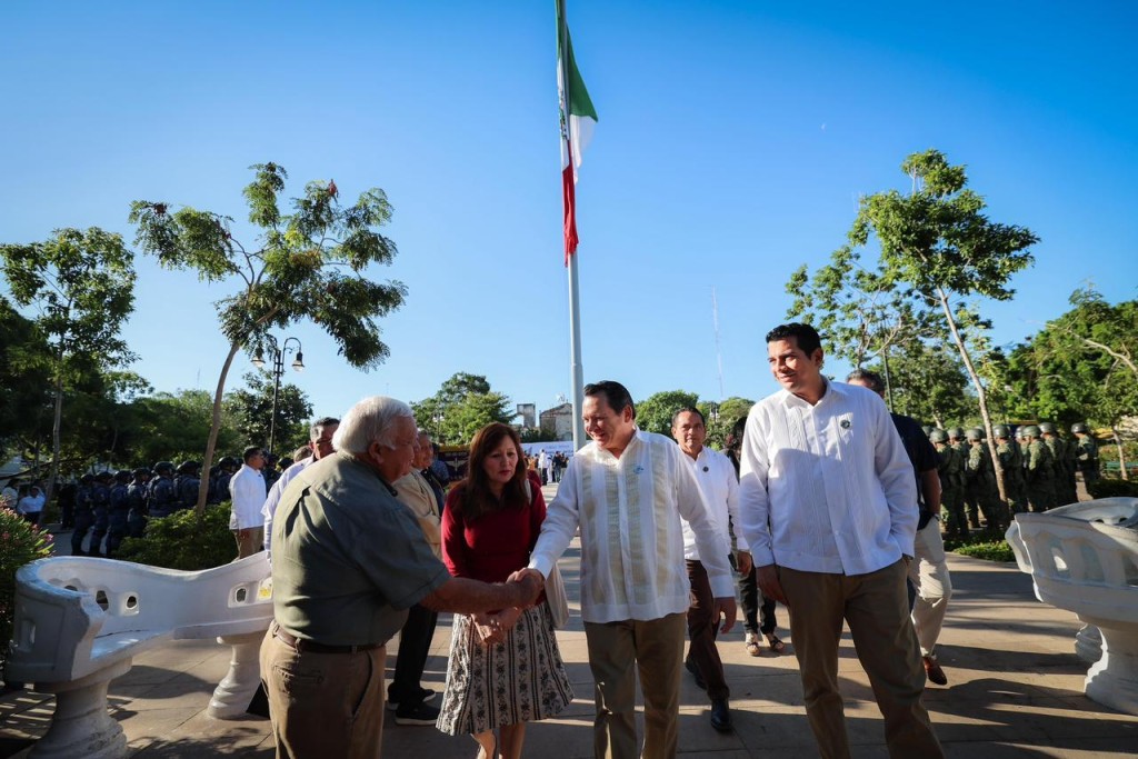 Encabez&oacute; gobernador la celebraci&oacute;n del Mes del Ej&eacute;rcito