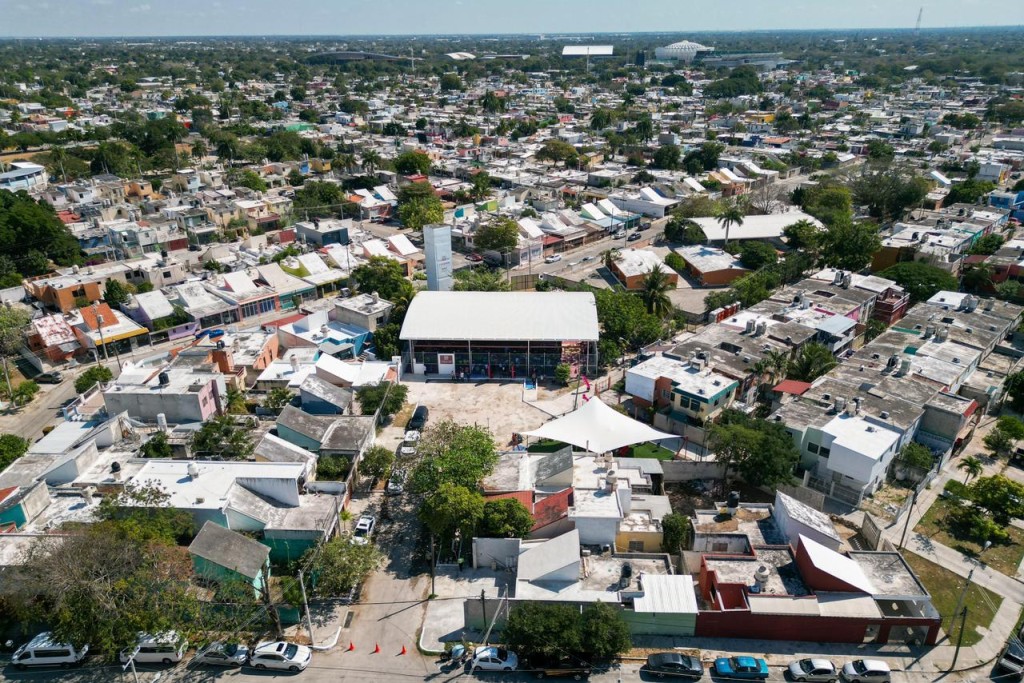 Cumple Gobierno del Renacimiento Maya su compromiso con familias de Fovissste Morelos