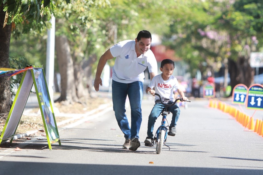 Biciruta M&eacute;rida inaugura la Biciescuela y nueva imagen, con respaldo de la iniciativa privada